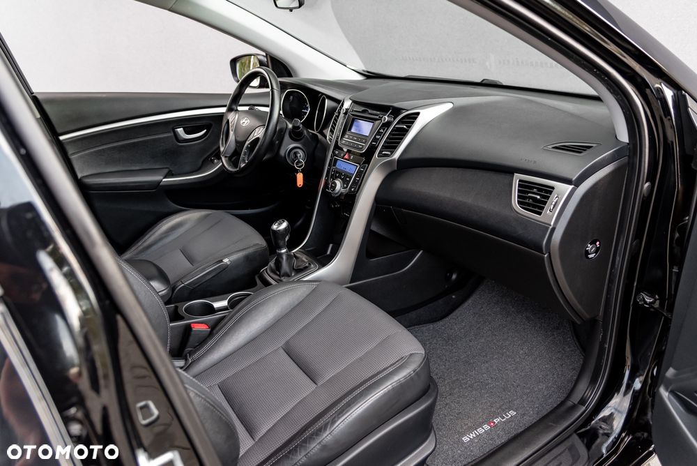 Hyundai i30 1.6 Trend - 24
