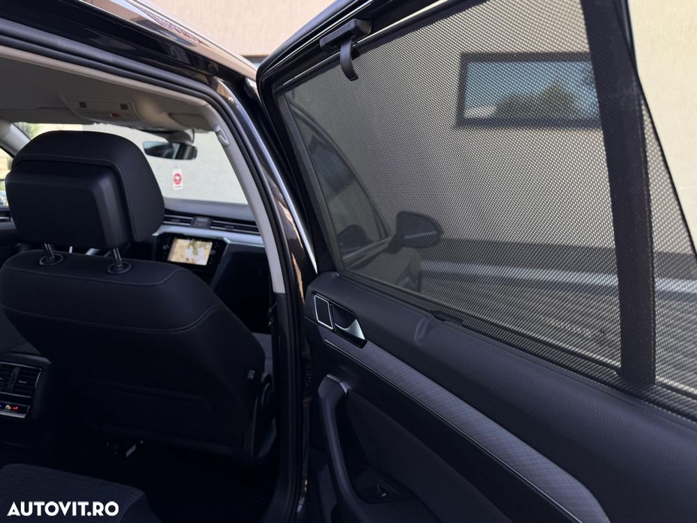 Volkswagen Passat - 23
