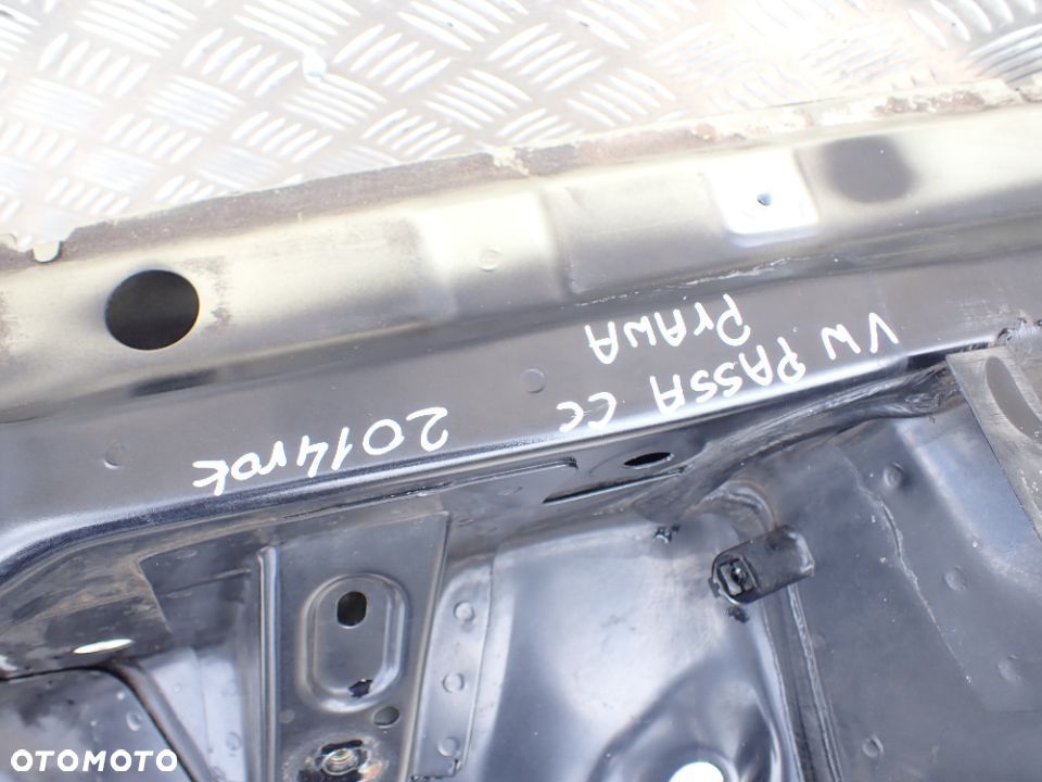 CWIARTKA PRAWA PODŁUZNICA VW PASSAT CC RADOM - 2