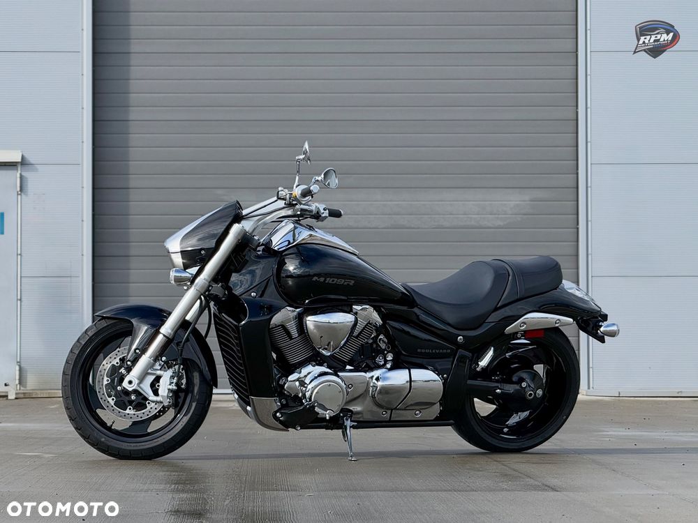 Suzuki Boulevard - 4