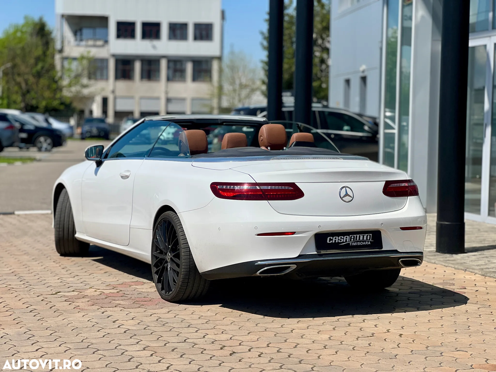 Mercedes-Benz E 350 d 4MATIC Cabrio - 4