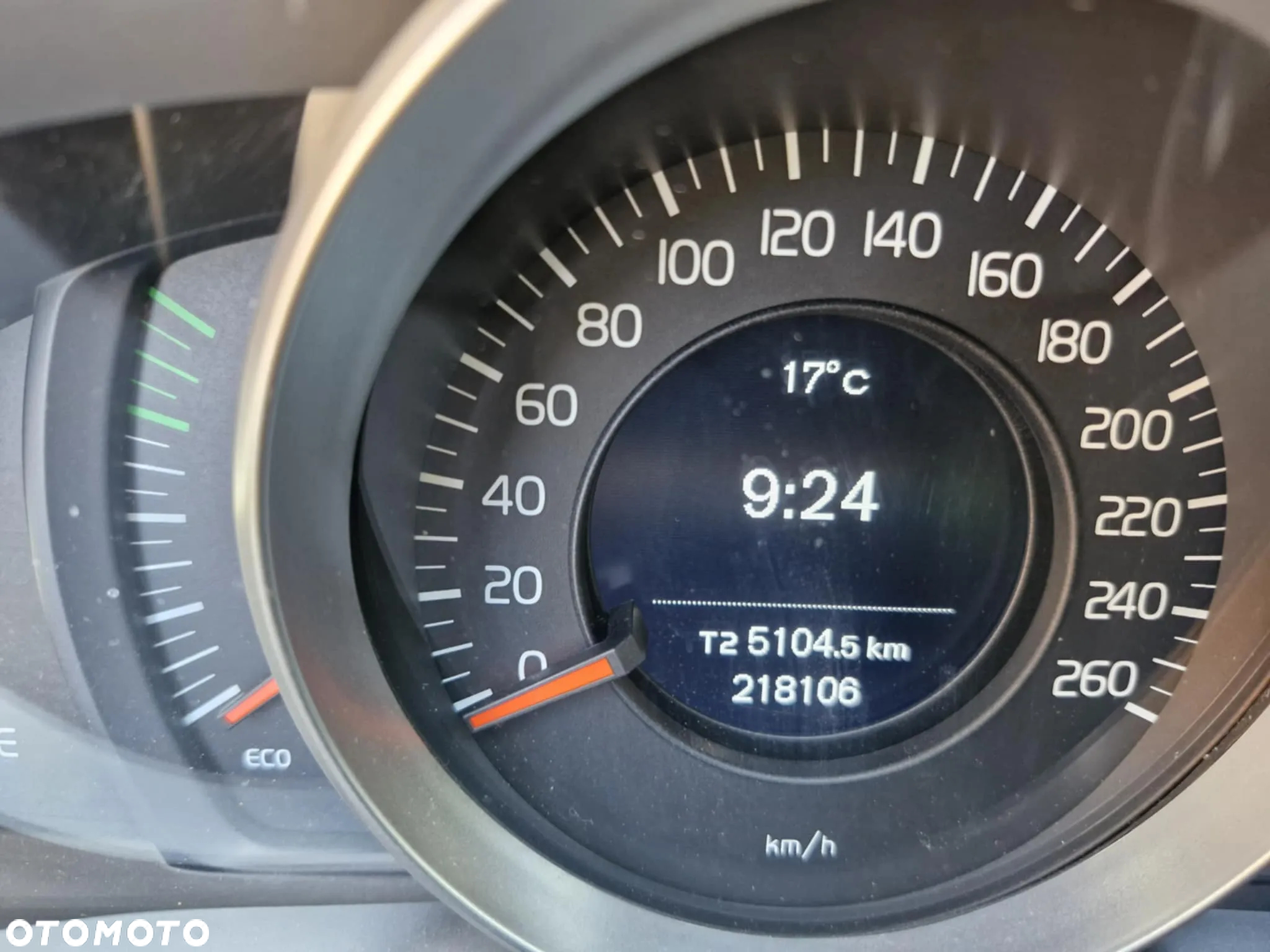 Volvo V40 D3 Drive-E Kinetic - 2
