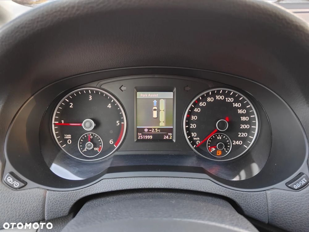 Volkswagen Sharan 2.0 TDI DSG BlueMotion Technology Life - 31