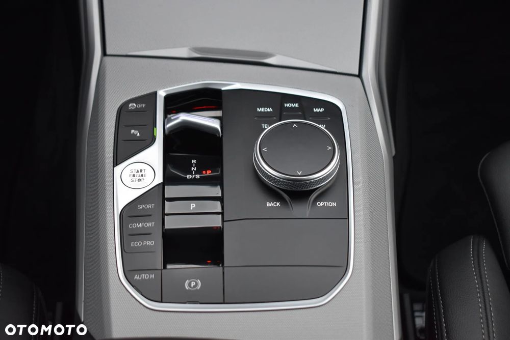 BMW Seria 3 320d xDrive Sport Line Shadow - 18