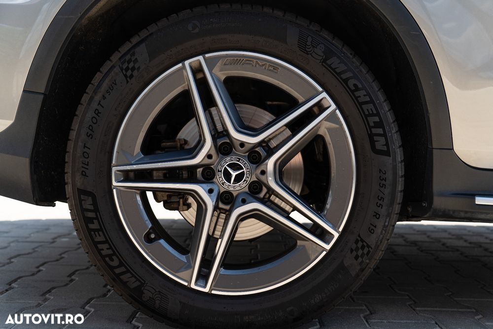 Mercedes-Benz GLC 200 4MATIC MHEV - 10