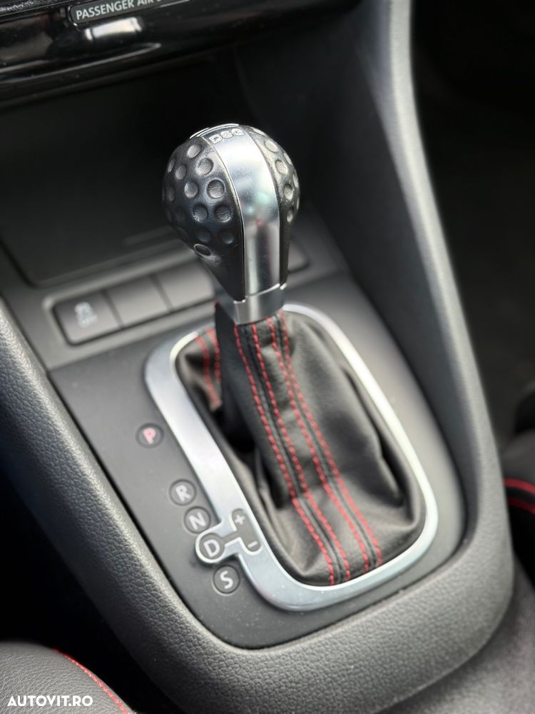 Volkswagen Golf 2.0 TSI GTI 35 Edition DSG - 19