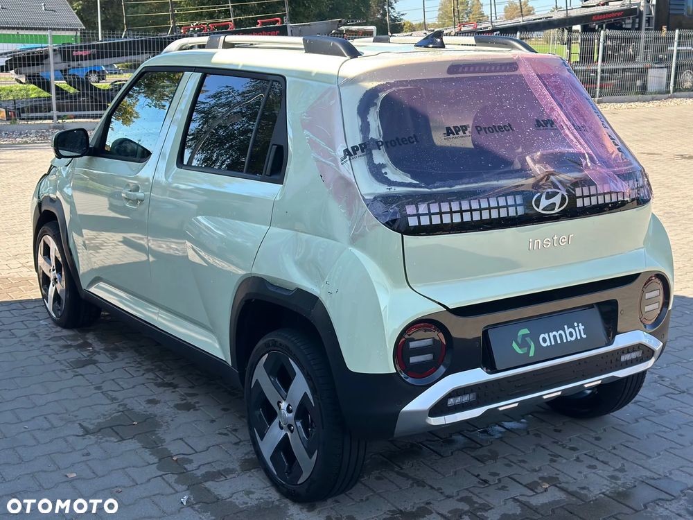 Hyundai Inster - 8