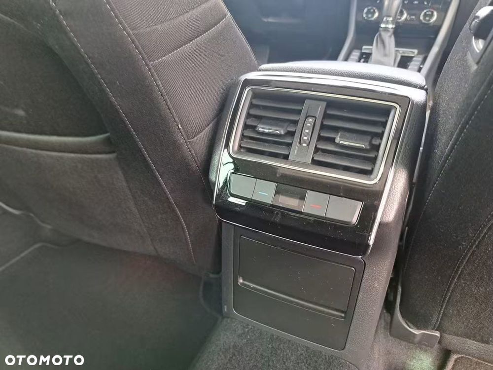 Skoda Superb - 30