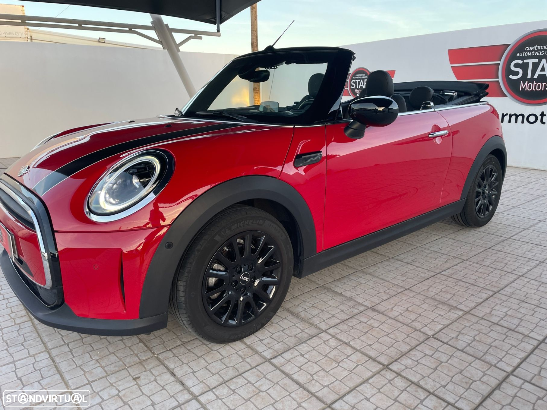 MINI Cabrio Cooper Auto - 12