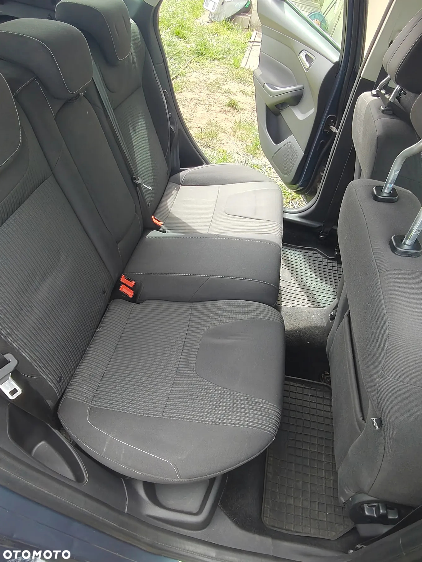 Ford Focus 1.6 TDCi Titanium ECOnetic - 6