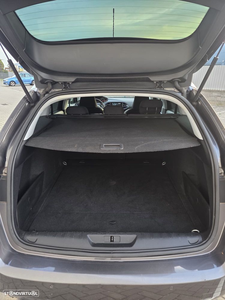 Peugeot 308 SW e-HDi 115 Stop & Start Allure - 22