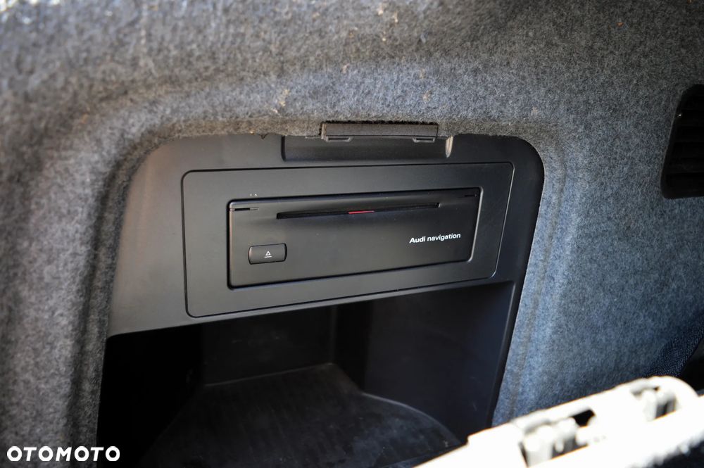 Audi A4 Limousine 1.8 T multitronic - 32