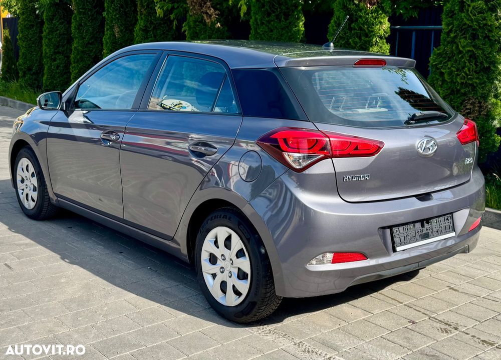 Hyundai i20 1.2 GO - 4
