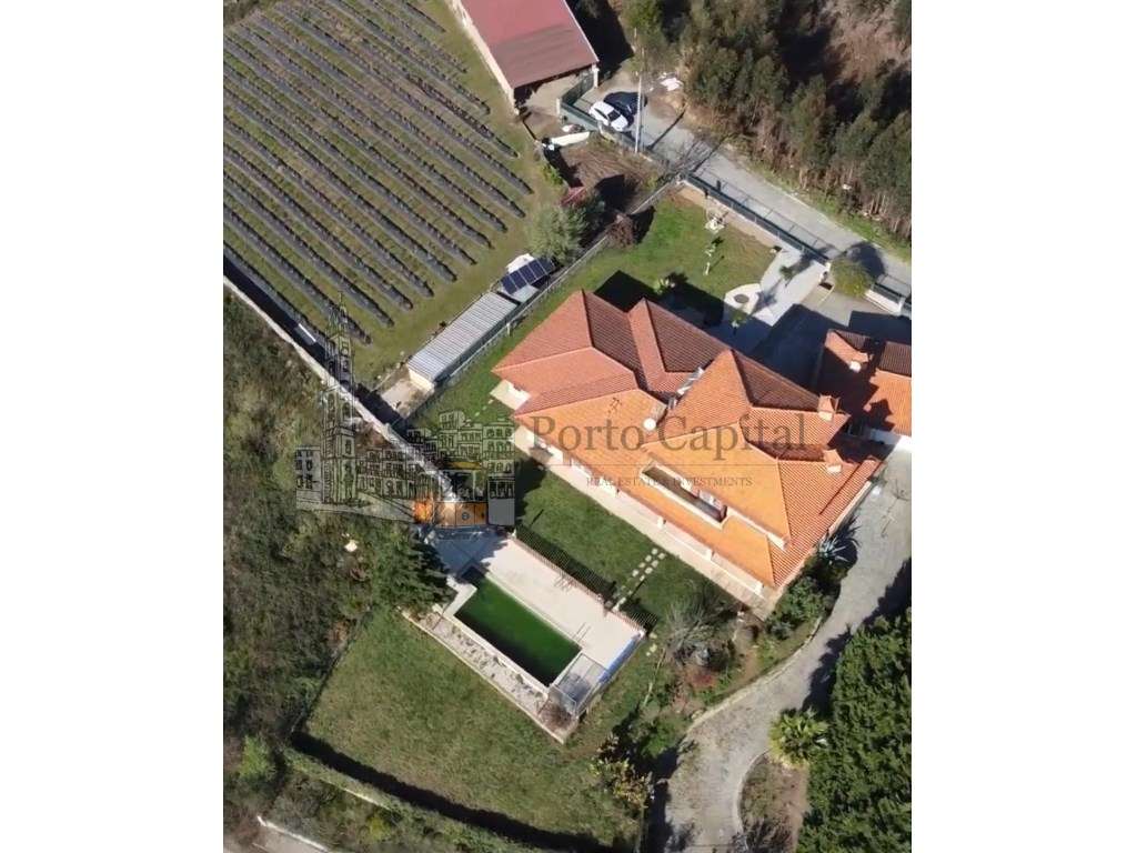 Moradia T4 em Água Longa - 2 Suites, Piscina e Conforto! - Grande imagem: 3/29
