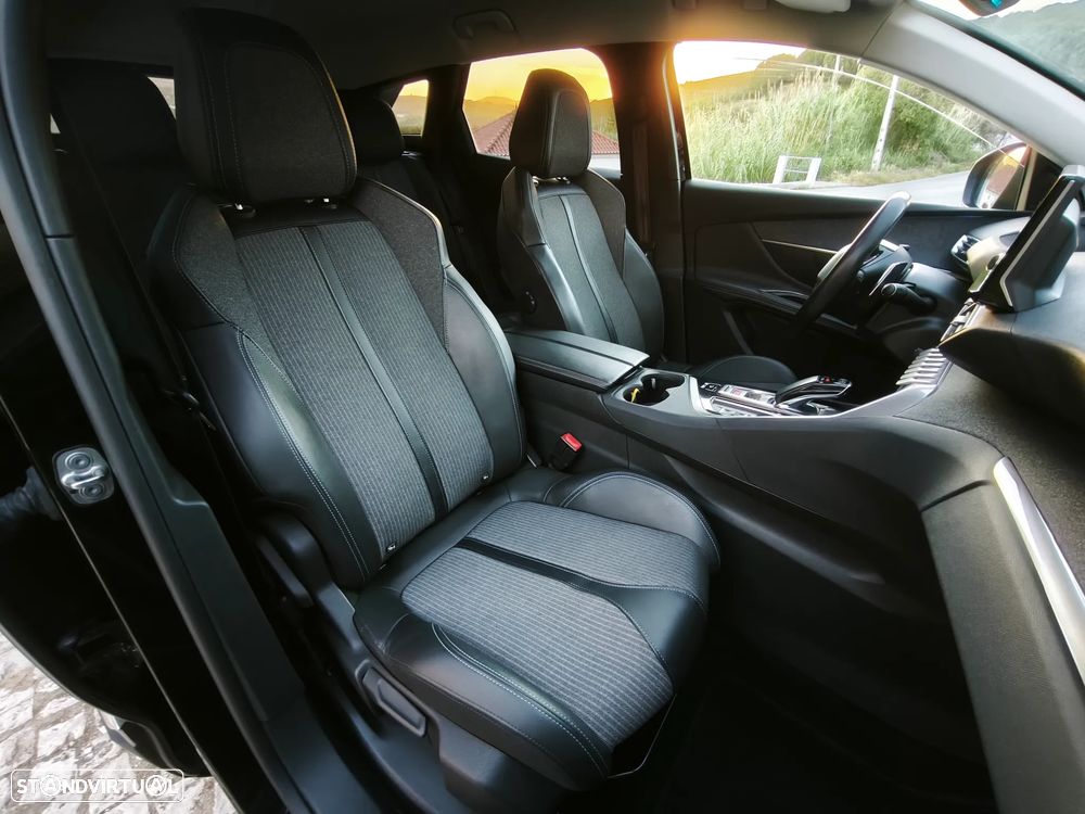Peugeot 3008 - 8