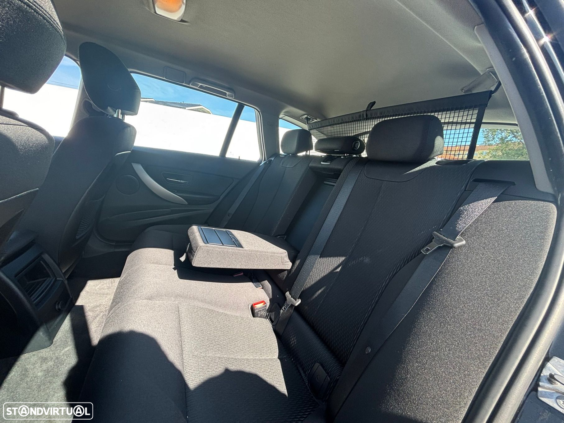 BMW 318 d Touring Advantage Auto - 23