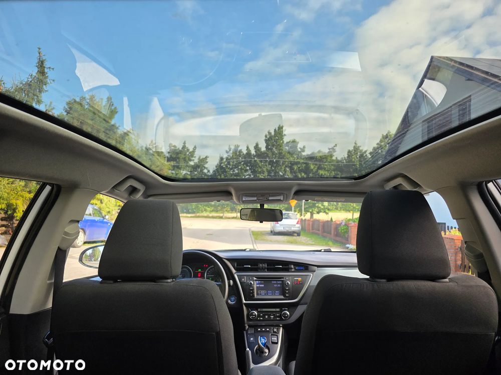 Toyota Auris 1.8 HSD Luna - 37