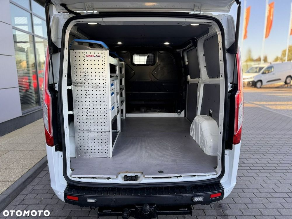 Ford Transit Custom - 8