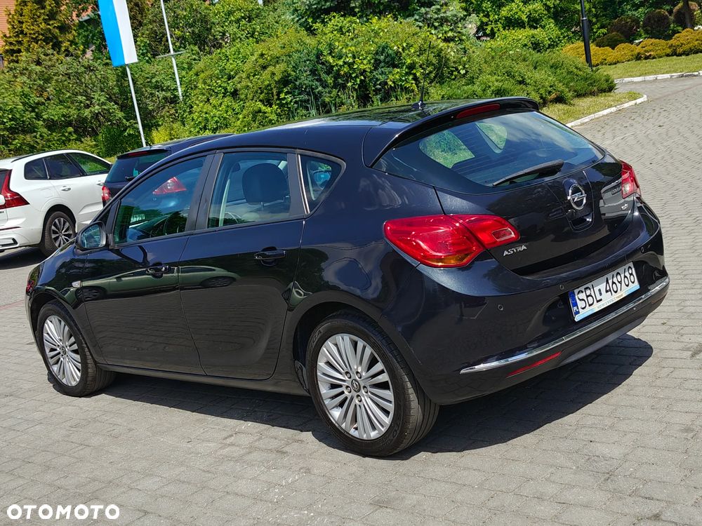 Opel Astra 1.7 CDTI Cosmo - 13