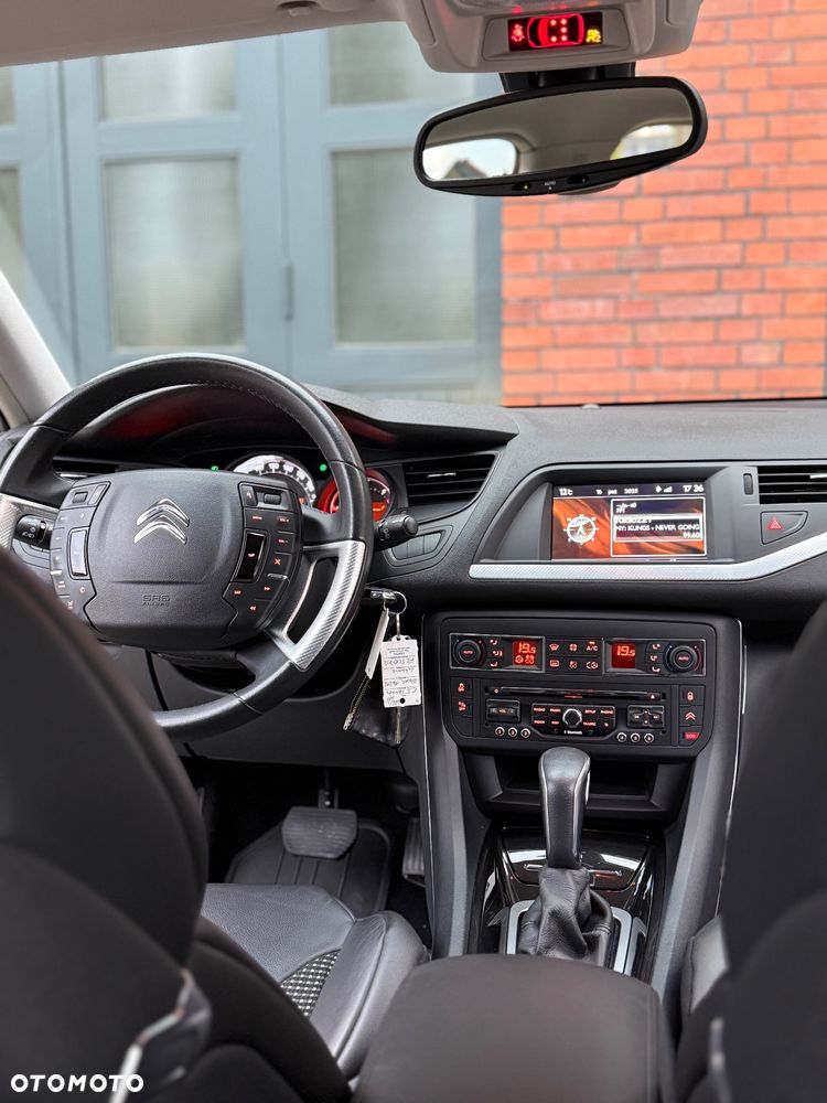 Citroën C5 2.0 HDi Exclusive - 24