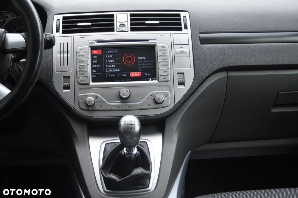 Ford Kuga 2.0 TDCi 2x4 Titanium - 26