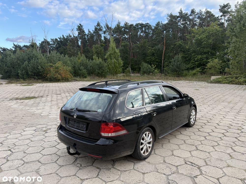 Volkswagen Golf - 3