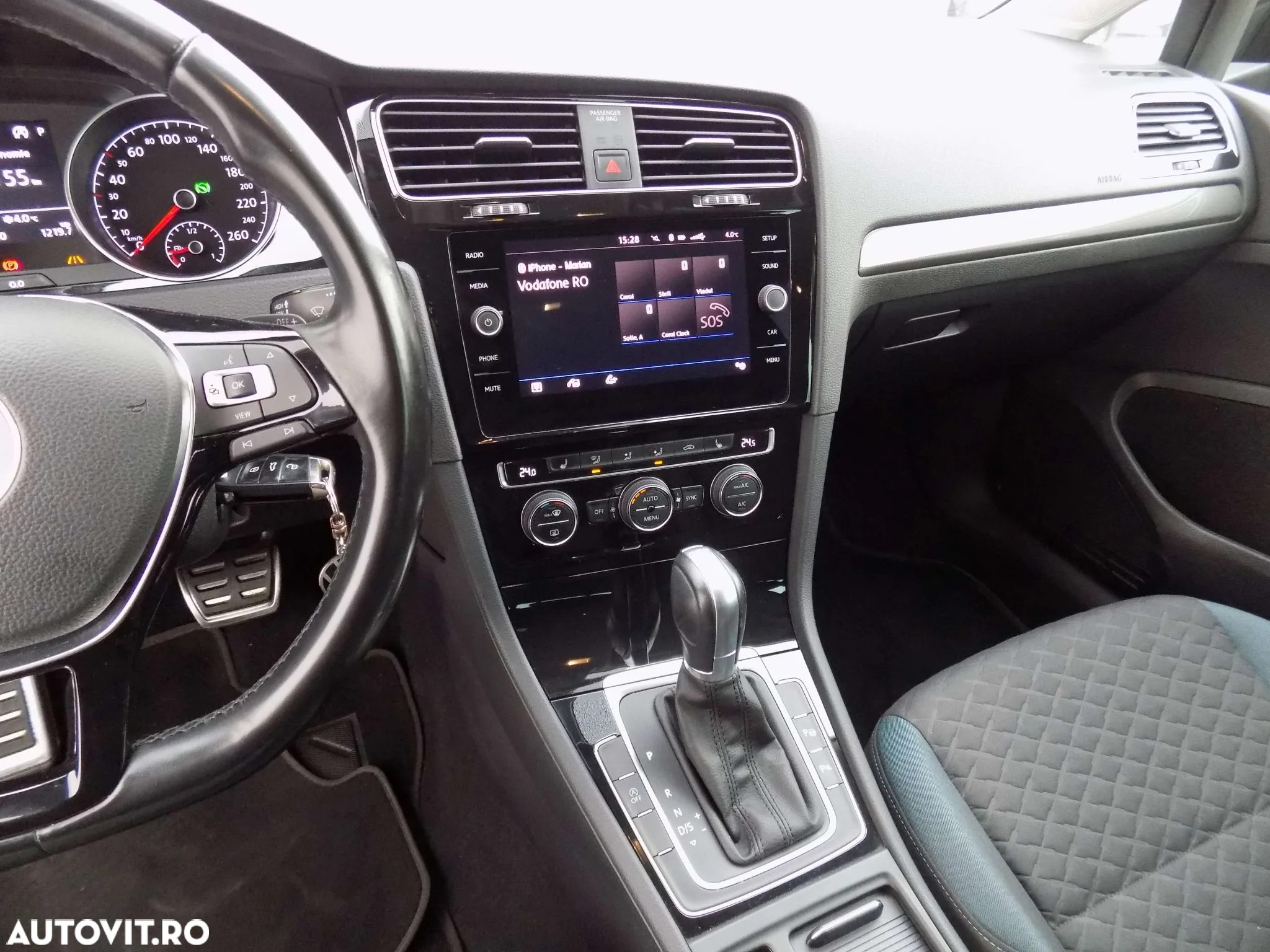 Volkswagen Golf - 15