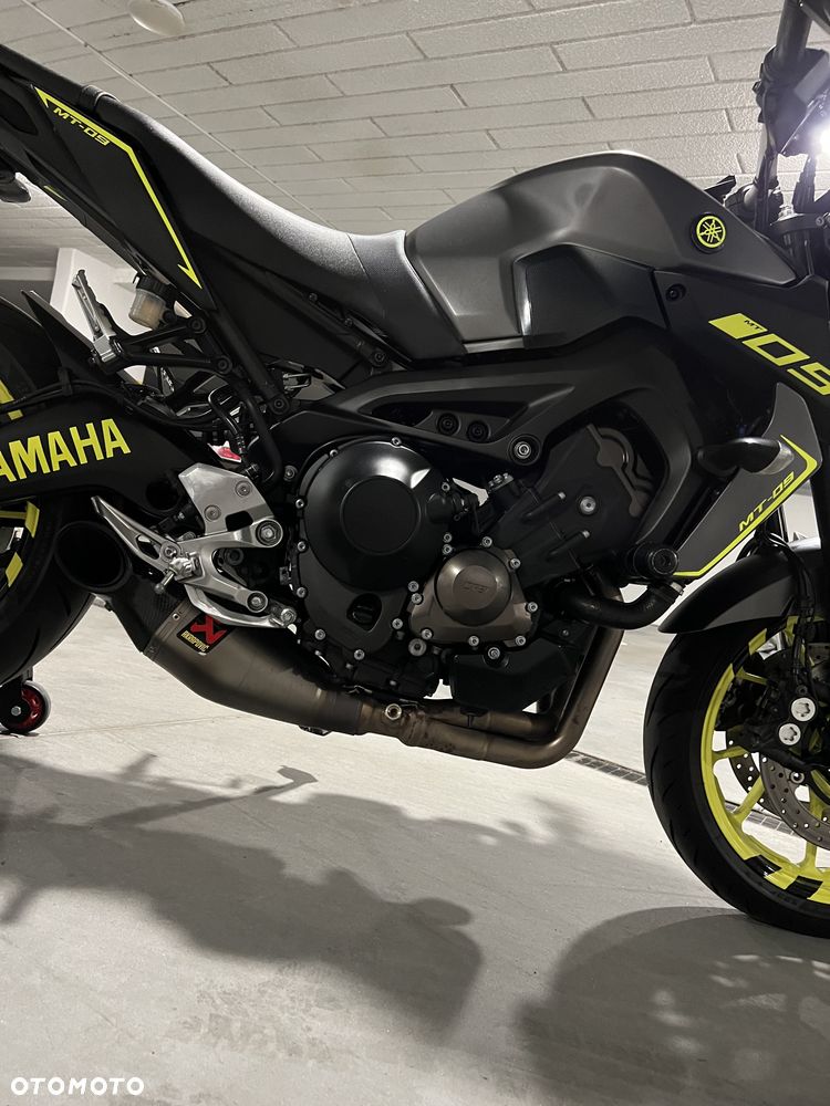 Yamaha MT - 5