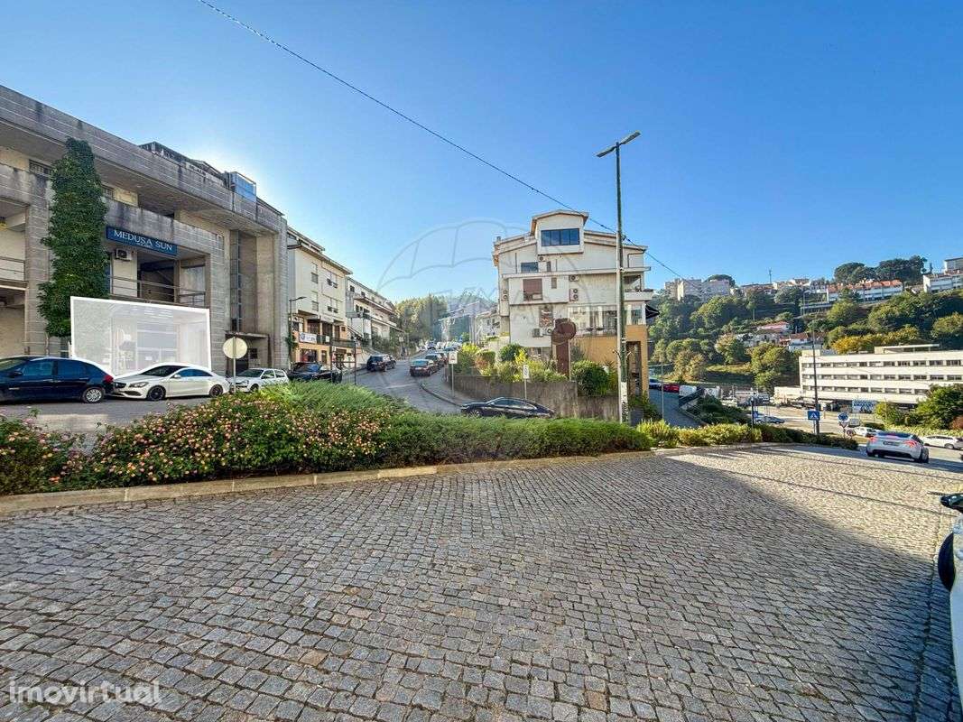 Loja  para arrendamento - Grande imagem: 2/6