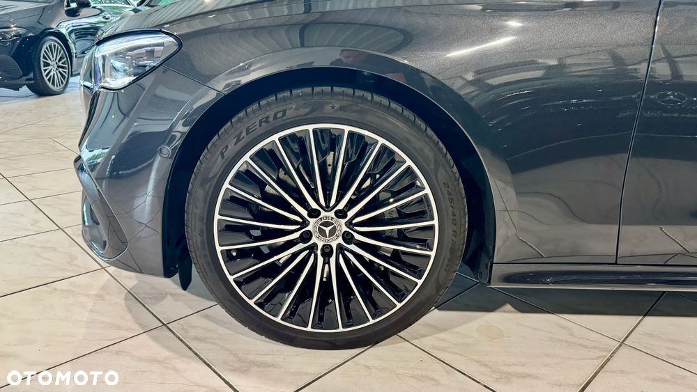 Mercedes-Benz Klasa E 220 d mHEV 4-Matic AMG 9G-Tronic - 9