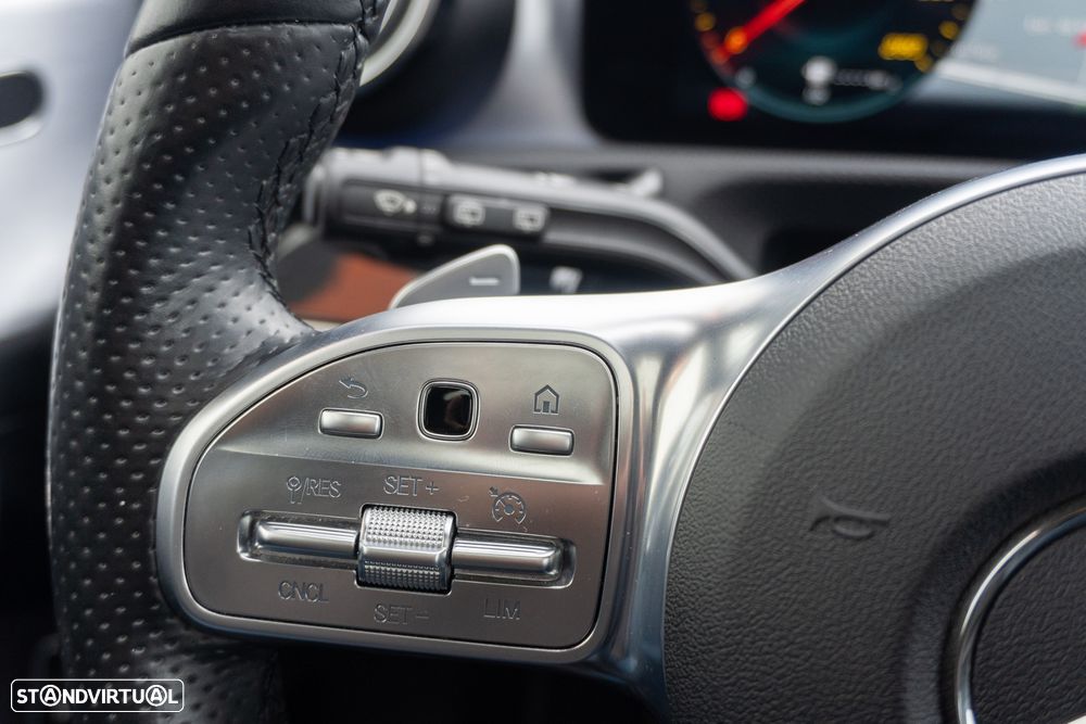 Mercedes-Benz A 250 e 8G-DCT Edition AMG Line - 23