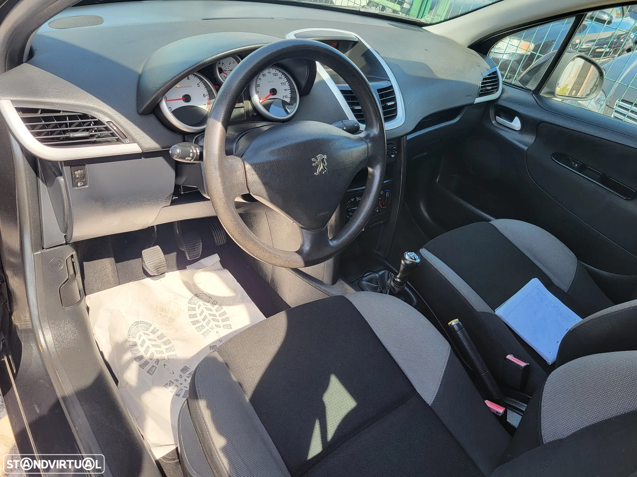 Peugeot 207 SW 1.4 Trendy - 6