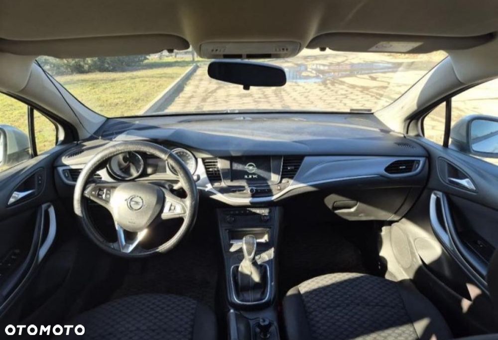 Opel Astra 1.6 CDTI Dynamic S&S - 3