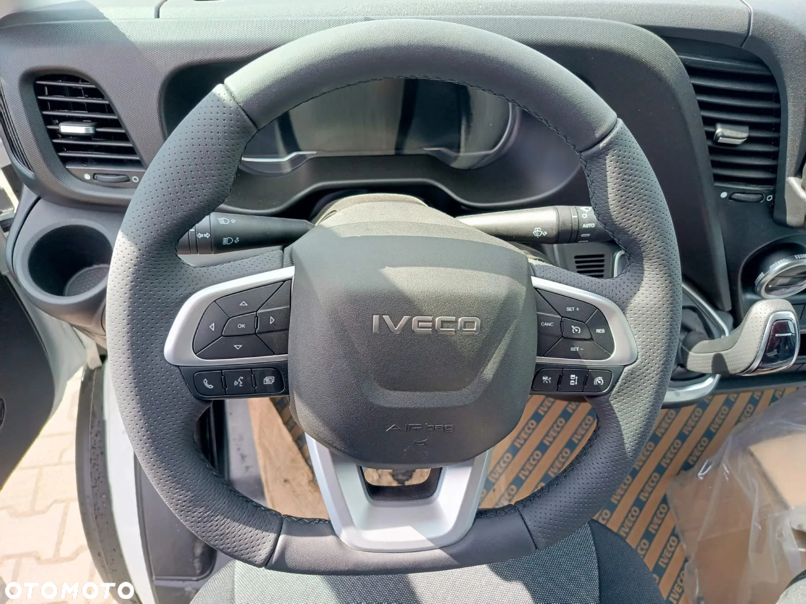 Iveco Daily / Pewny partner w biznesie ! - 15