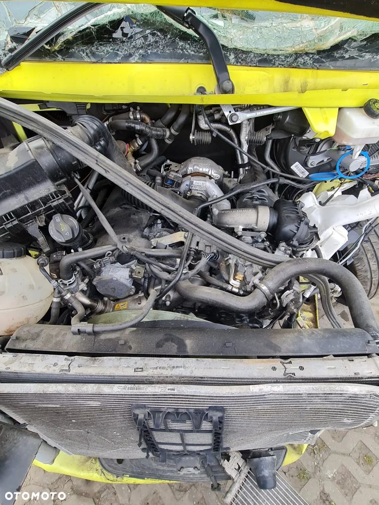 Mercedes-Benz Sprinter Ambulans Kamper Furgon W907 319 CDI 3.0 V6 190 KM - 16