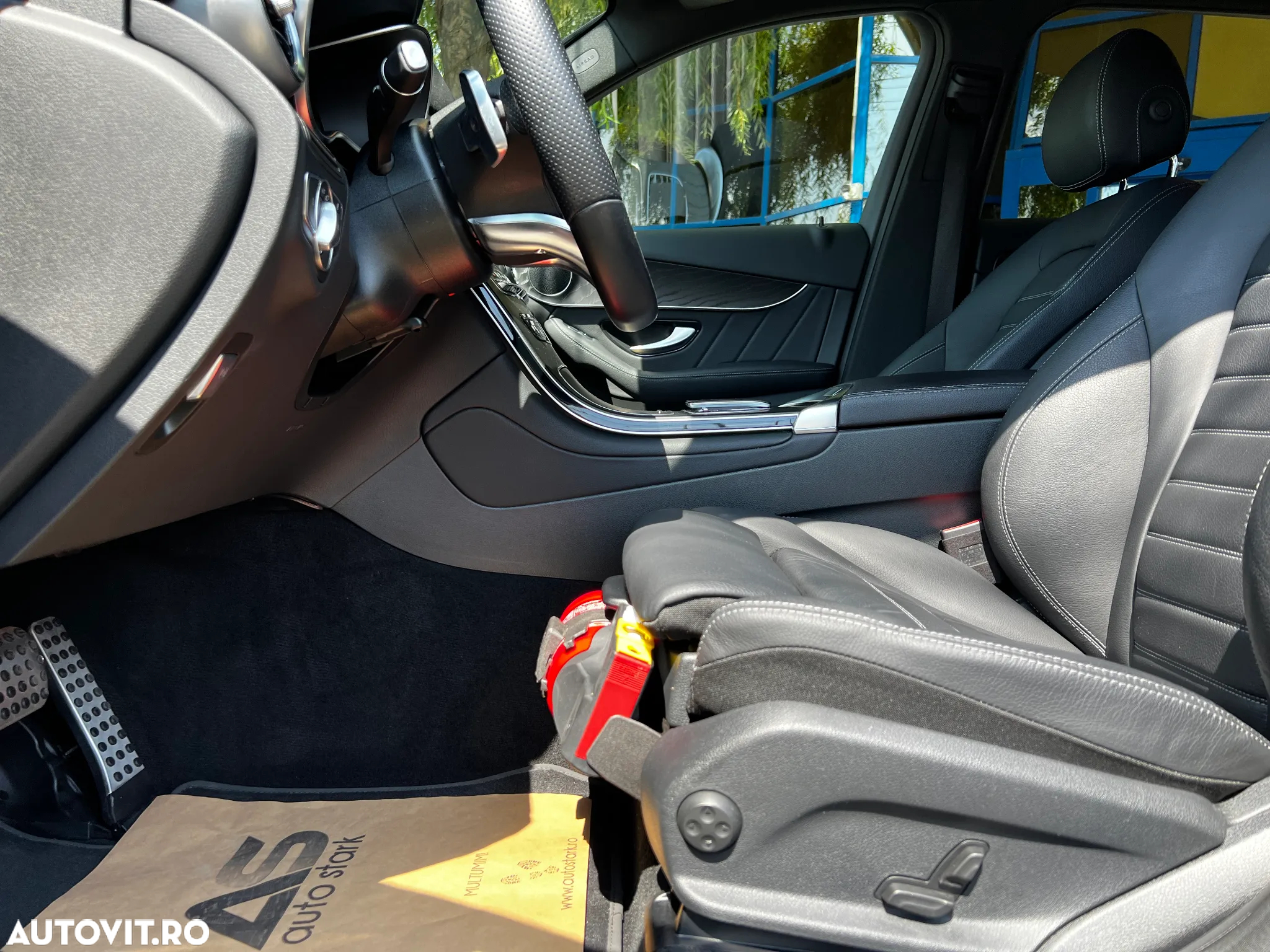 Mercedes-Benz GLC 200 4MATIC MHEV - 16