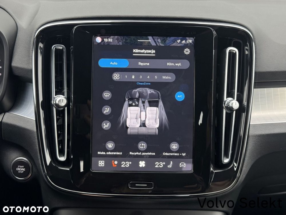 Volvo XC 40 - 18