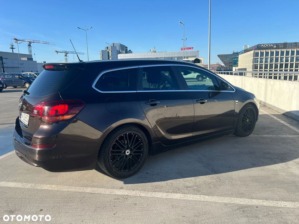 Opel Astra 1.4 Turbo Sports Tourer - 5
