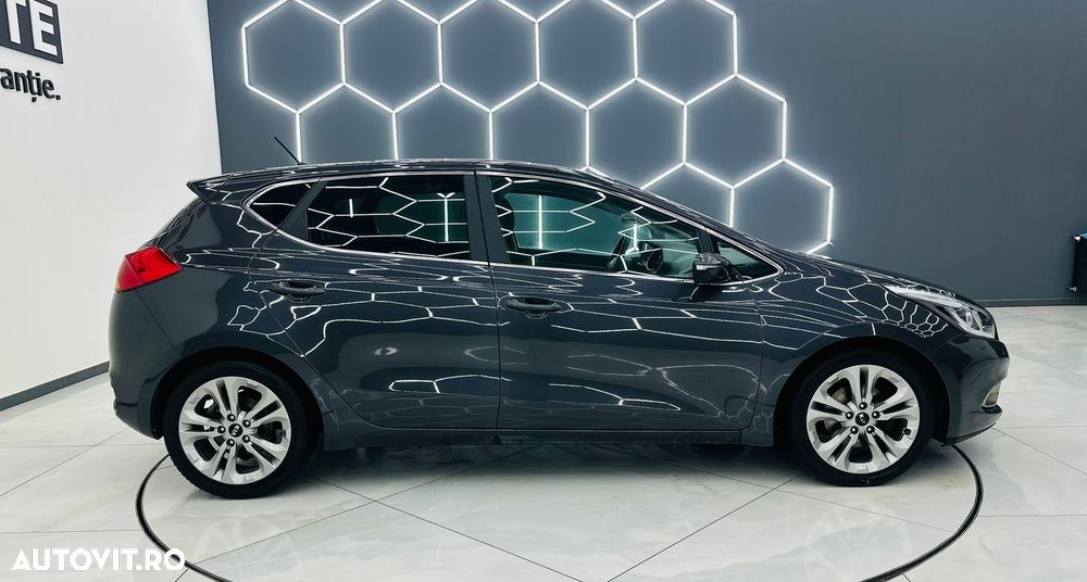 Kia Ceed 1.6 DSL CITY - 31