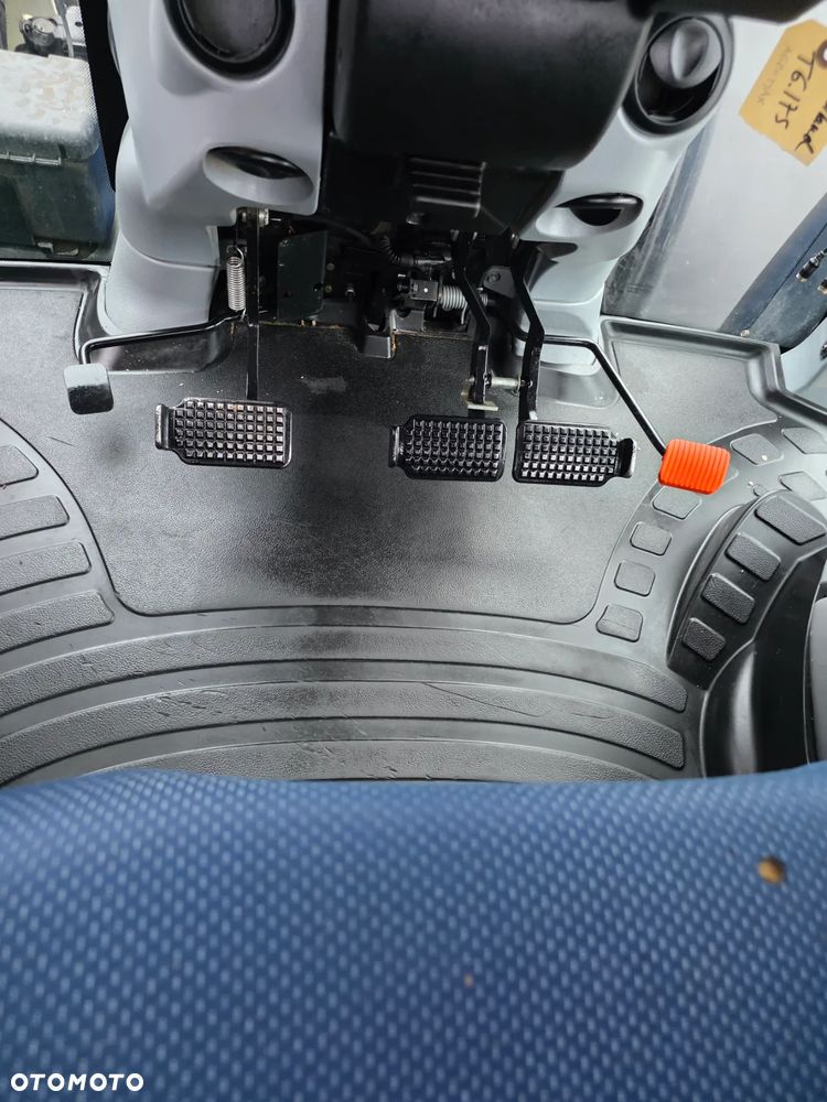 New Holland T6 175 - 16