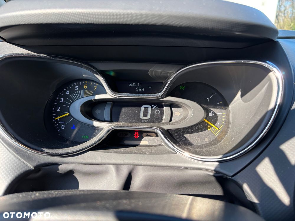 Renault Captur 1.2 Energy TCe Intens EDC EU6 - 16