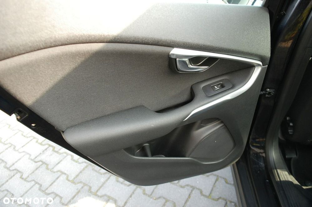 Volvo V40 - 31
