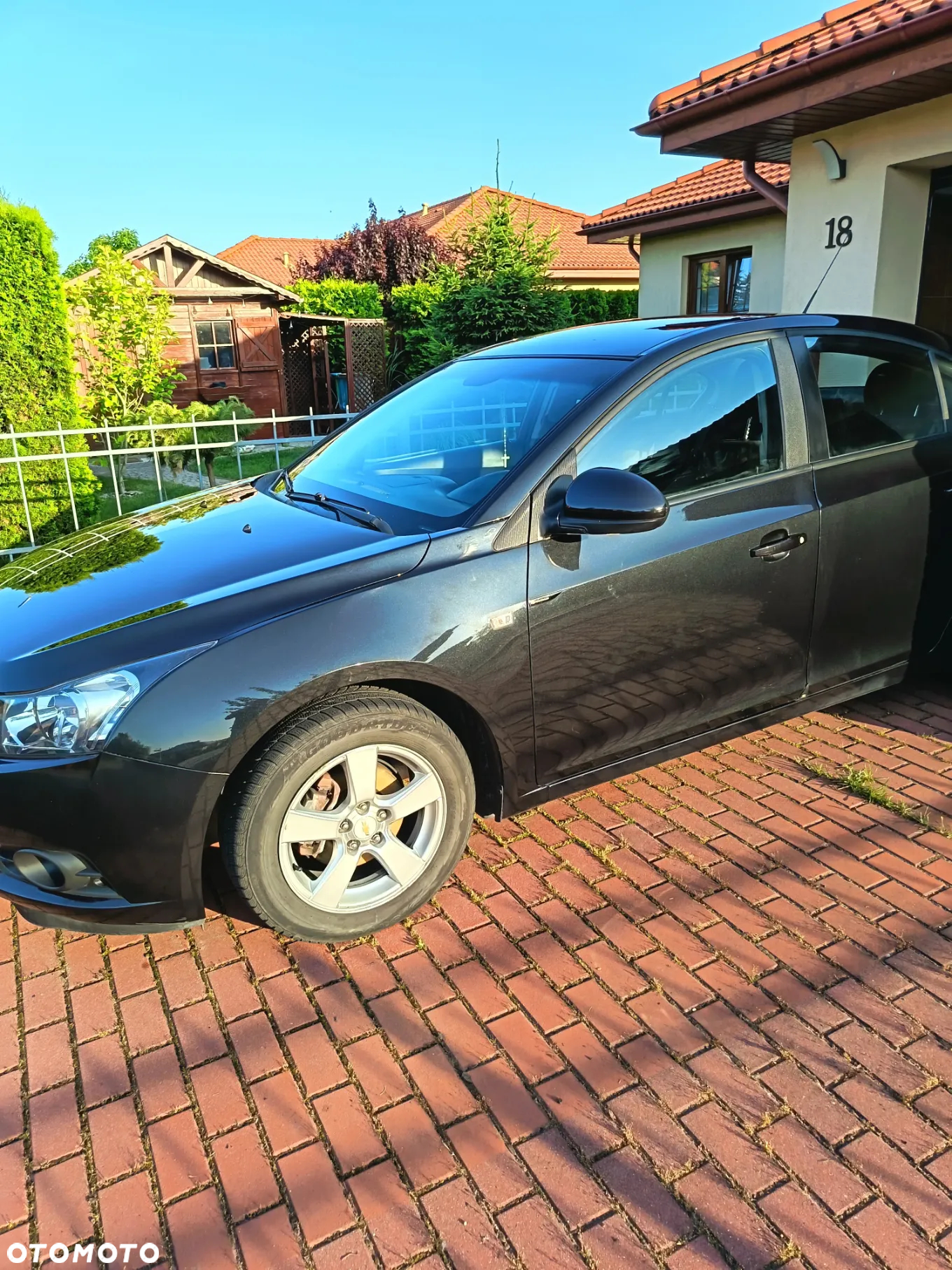 Chevrolet Cruze 1.8 LS+ - 22