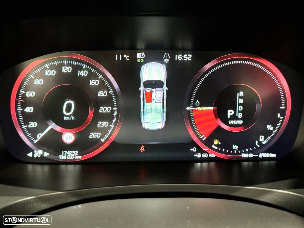 Volvo S90 T8 Twin Engine AWD Geartronic Momentum - 23