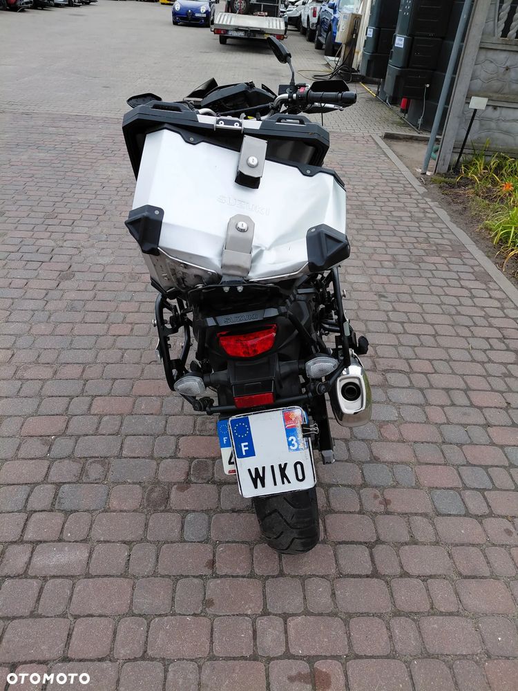 Suzuki V-STROM - 5