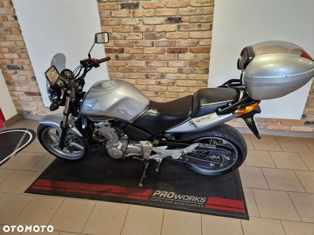 Honda CBF - 6