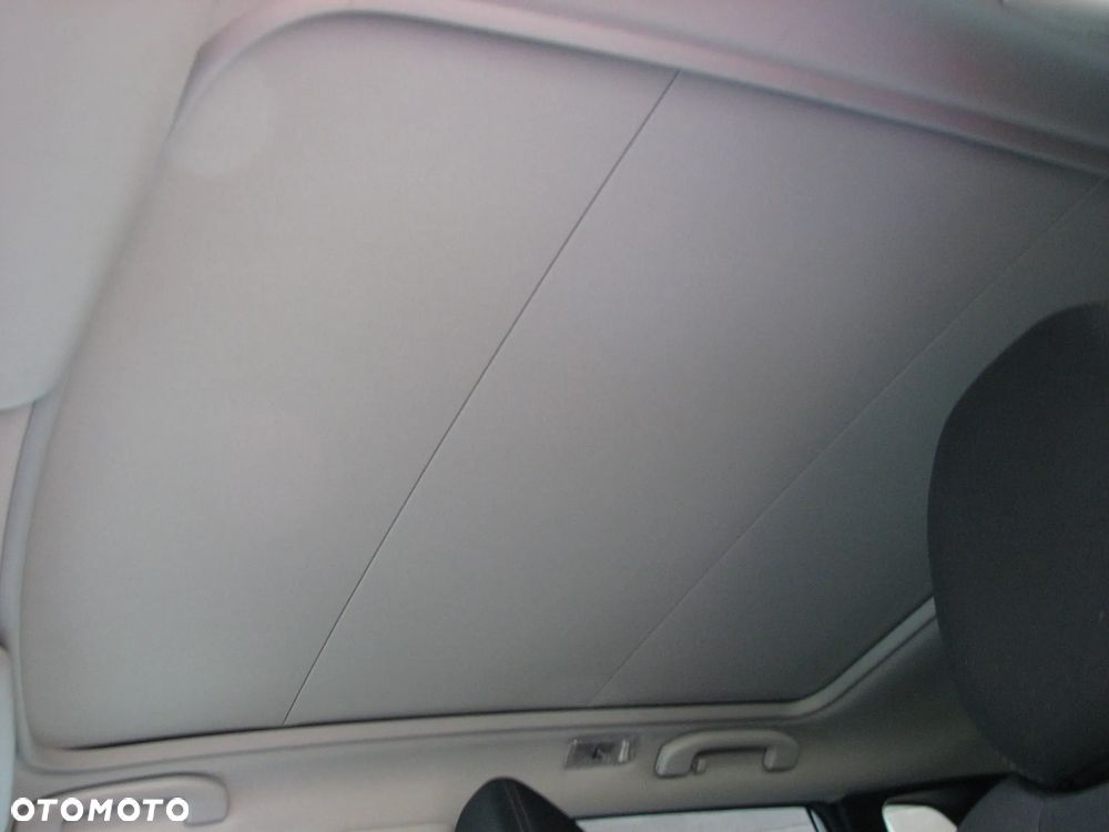 Nissan Qashqai 1.2 DIG-T N-Connecta EU6 - 32
