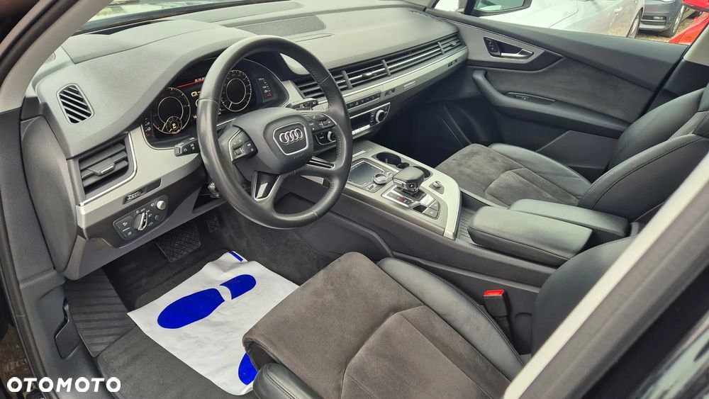 Audi Q7 3.0 TDI Quattro Tiptronic - 12