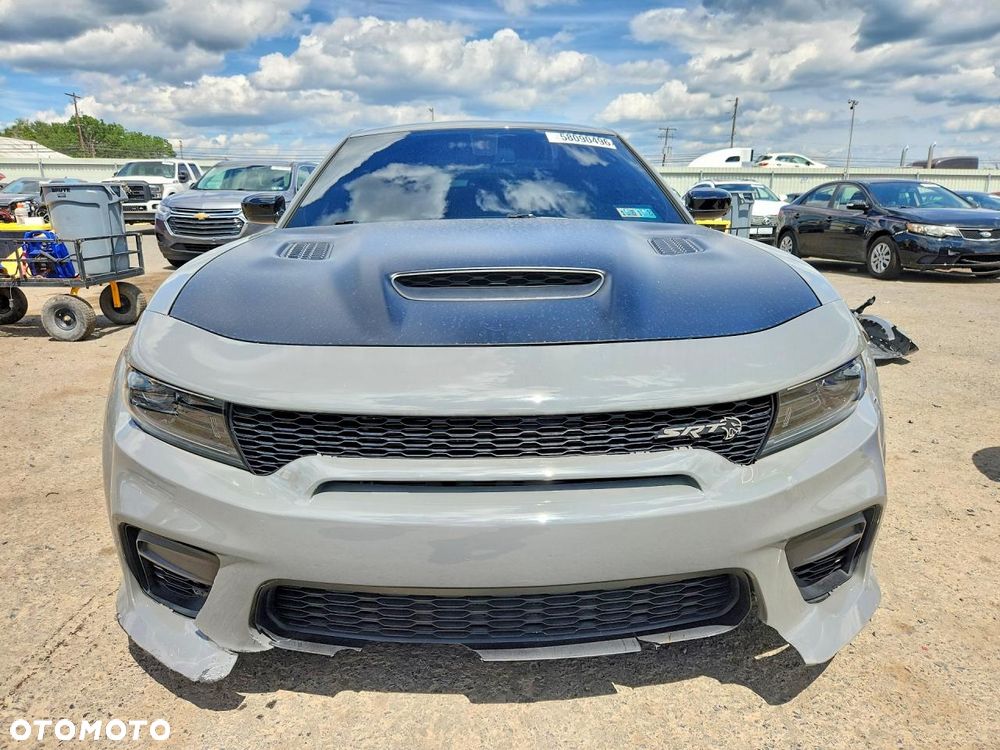 Dodge Charger - 5