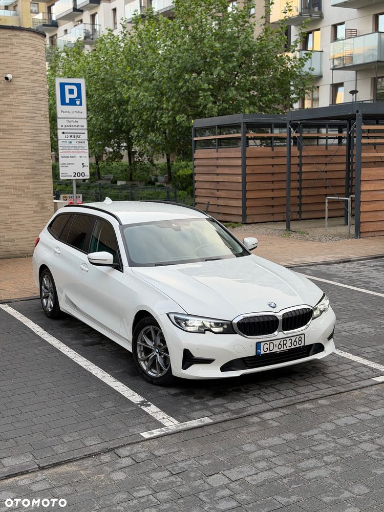 BMW Seria 3 318d - 9